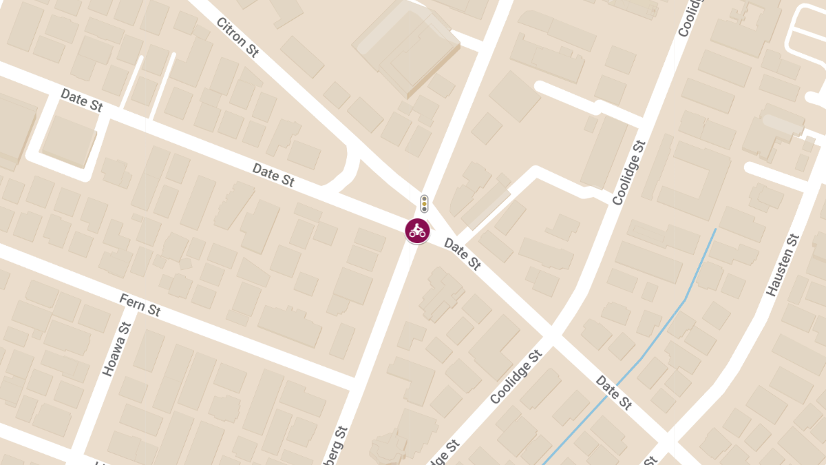 Motorcycle Crash with Injuries at Isenberg St & Date St
