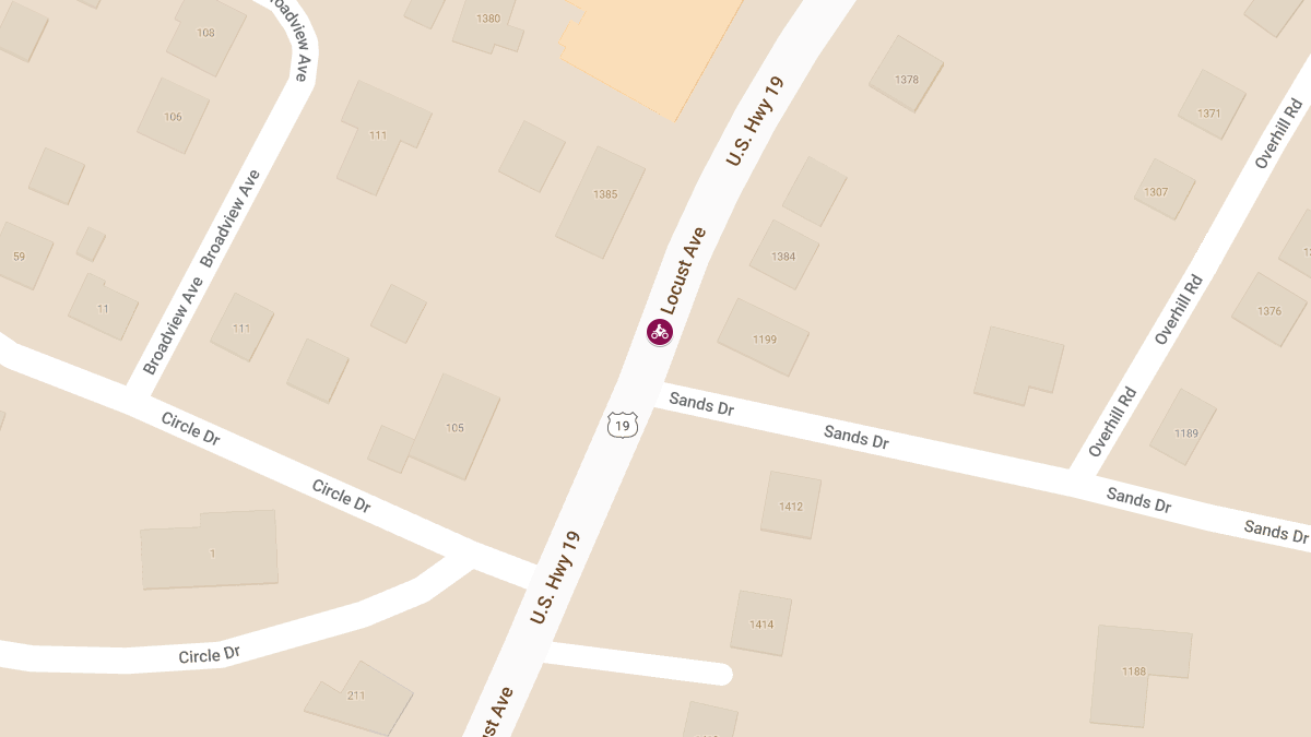 Motorcycle Crash with Injuries on Locust Ave