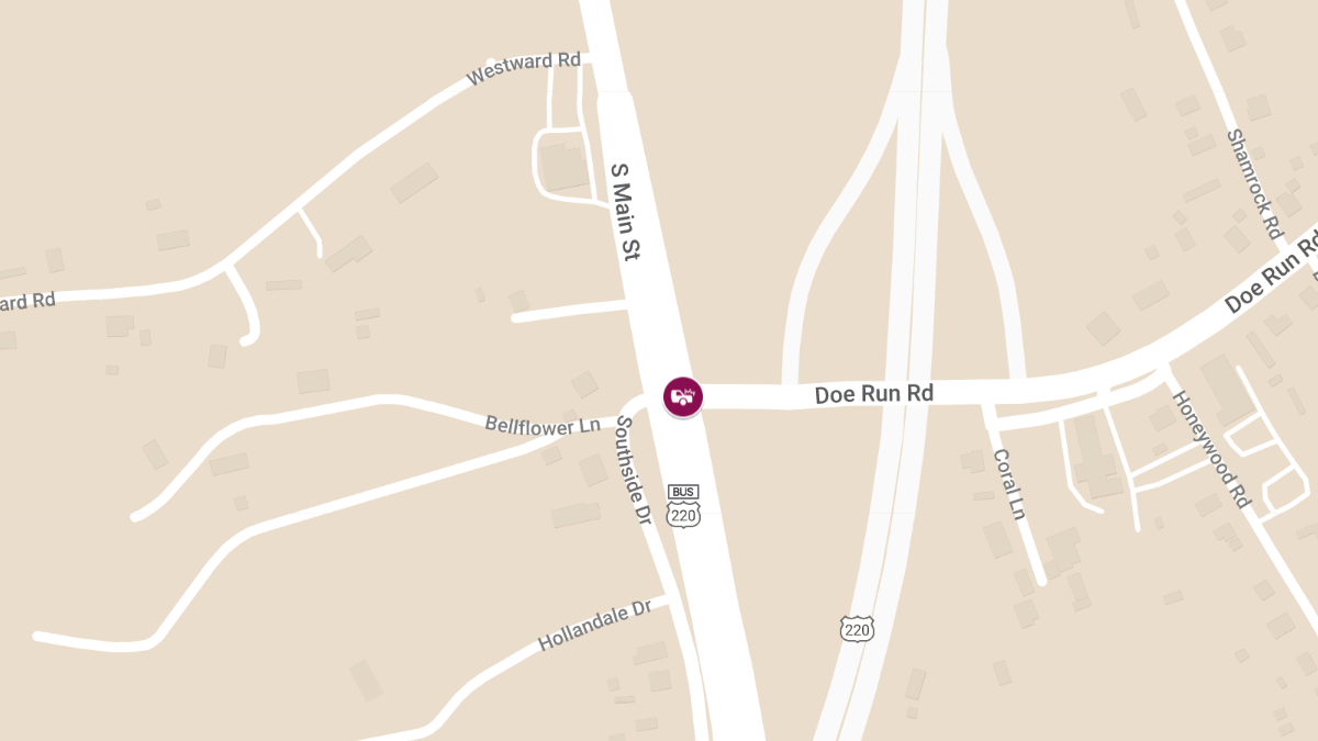 Multi-Vehicle Collision at South Main St and Doe Run Rd Leads to Injuries