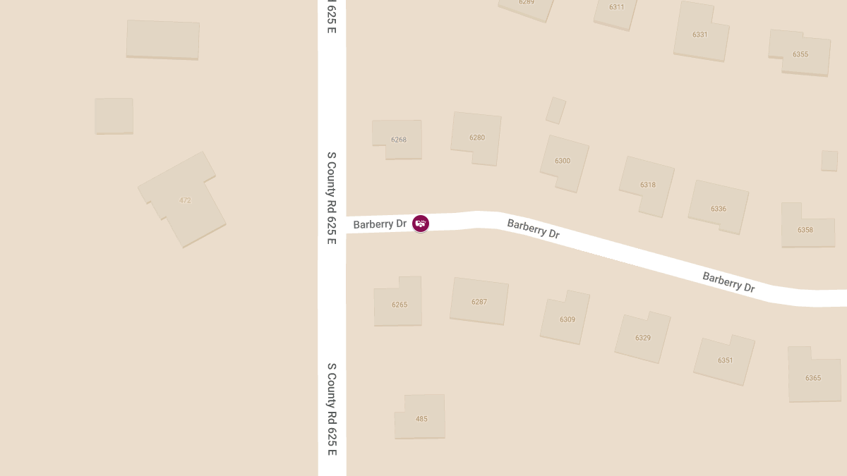 Traffic Accident with Injuries and Entrapment at 6265 Barberry Dr
