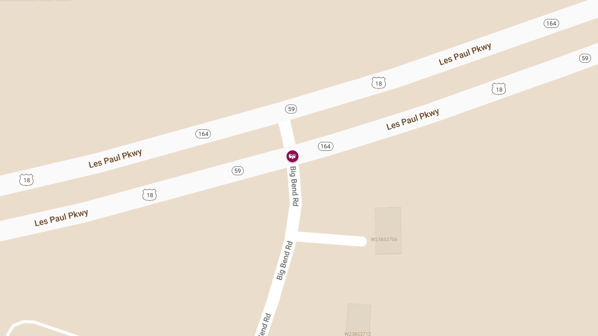 Two-Vehicle Accident at Les Paul Pkwy & Big Bend Rd Causes Injuries