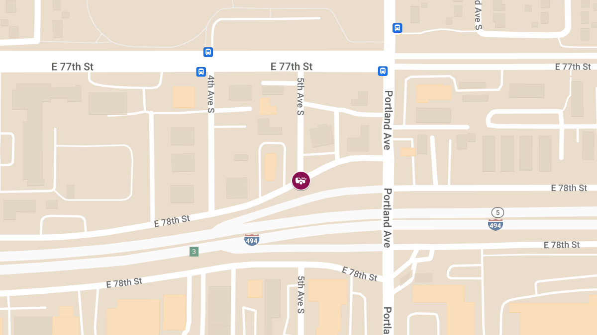 Two-Vehicle Collision with Injuries at E 78th St & 5th Ave