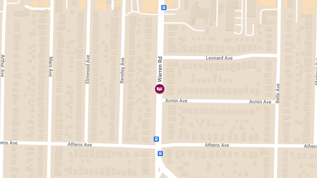 Two-Vehicle Collision with Injuries on Warren Rd