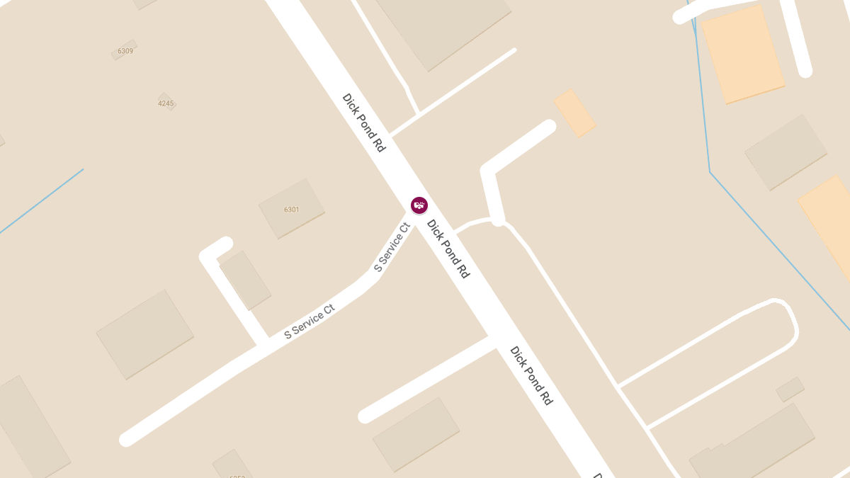 Two-Vehicle Crash at Dick Pond Road & South Service Court Causes Injuries