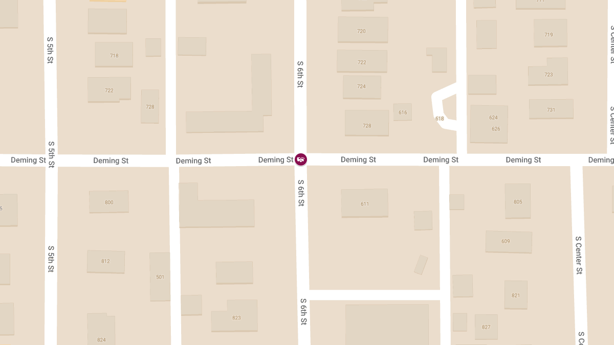 Vehicle Accident With Injuries and Entrapment at 6th and Deming St