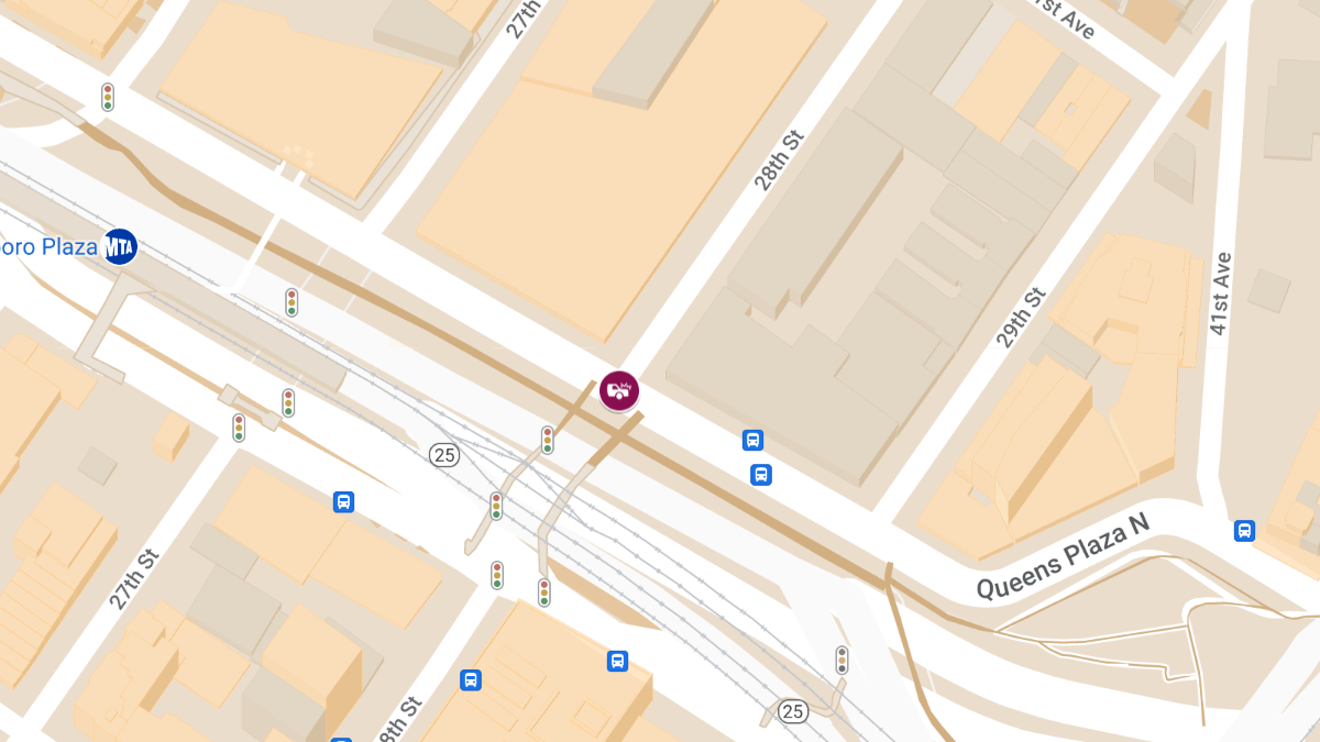 Vehicle Collision with Injuries at 28th St & Queens Plz N