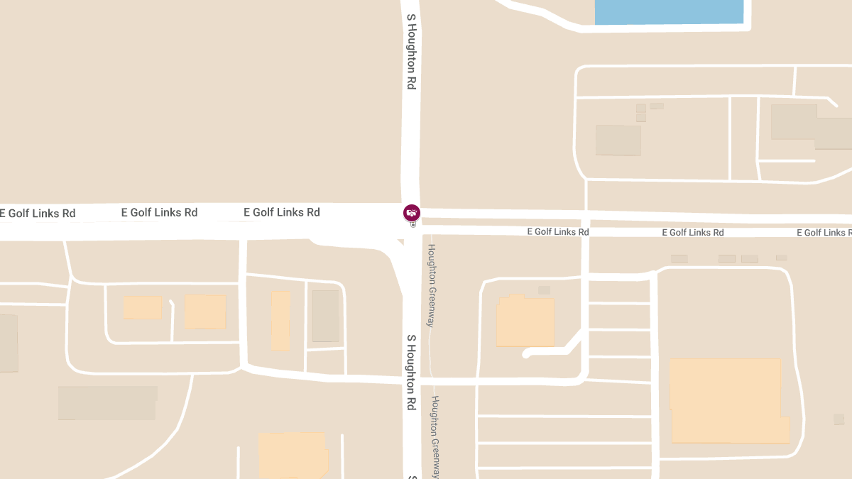 Collision with Injuries at E Golf Links Rd & S Houghton Rd