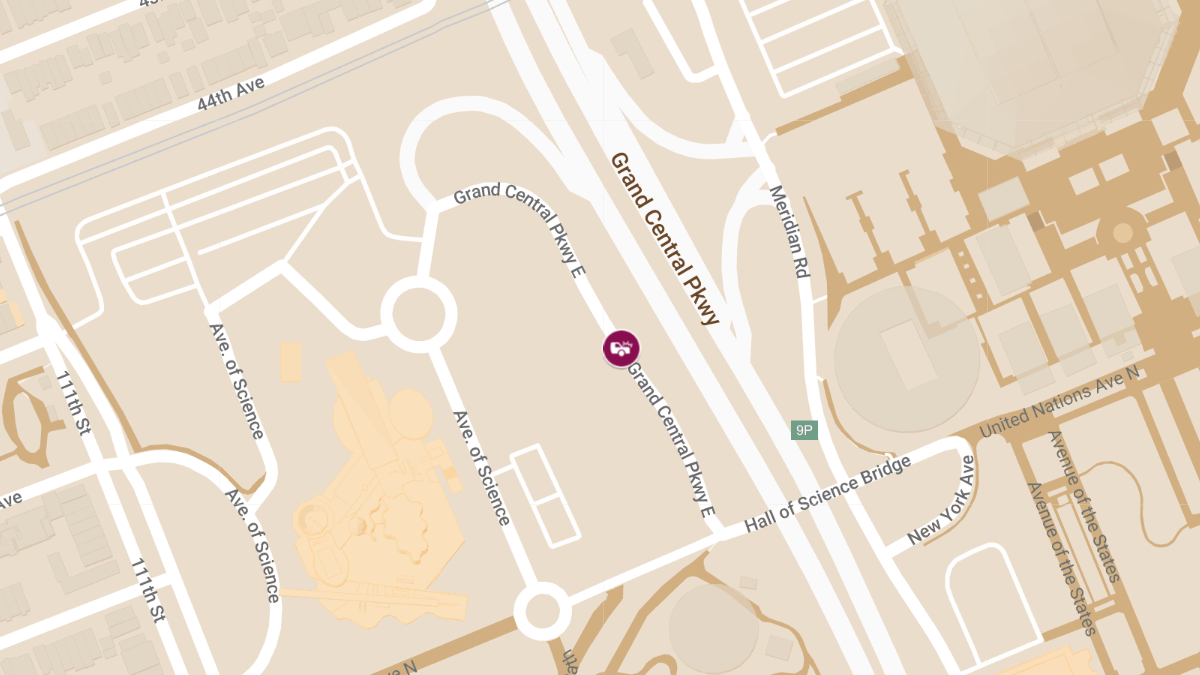 Vehicle Collision with Injuries at Grand Central Pkwy E, Exit 18