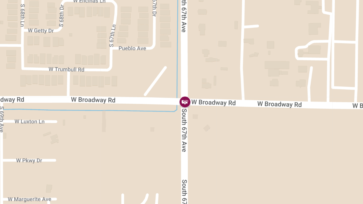 Vehicle Collision with Injuries at S 67th Ave & W Broadway Rd