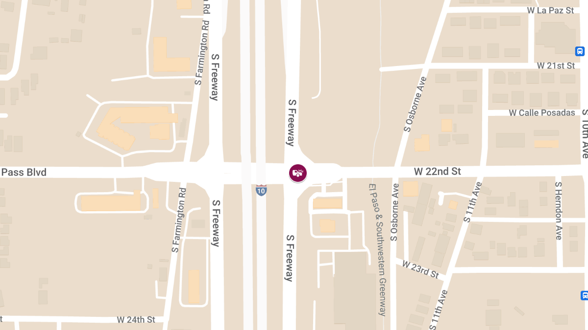 Vehicle Collision with Injuries at W 22nd St and S Freeway