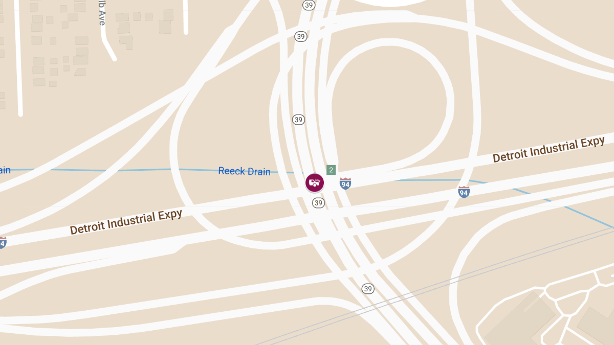 Vehicle Collision with Injuries on I-94 E at M-39 N