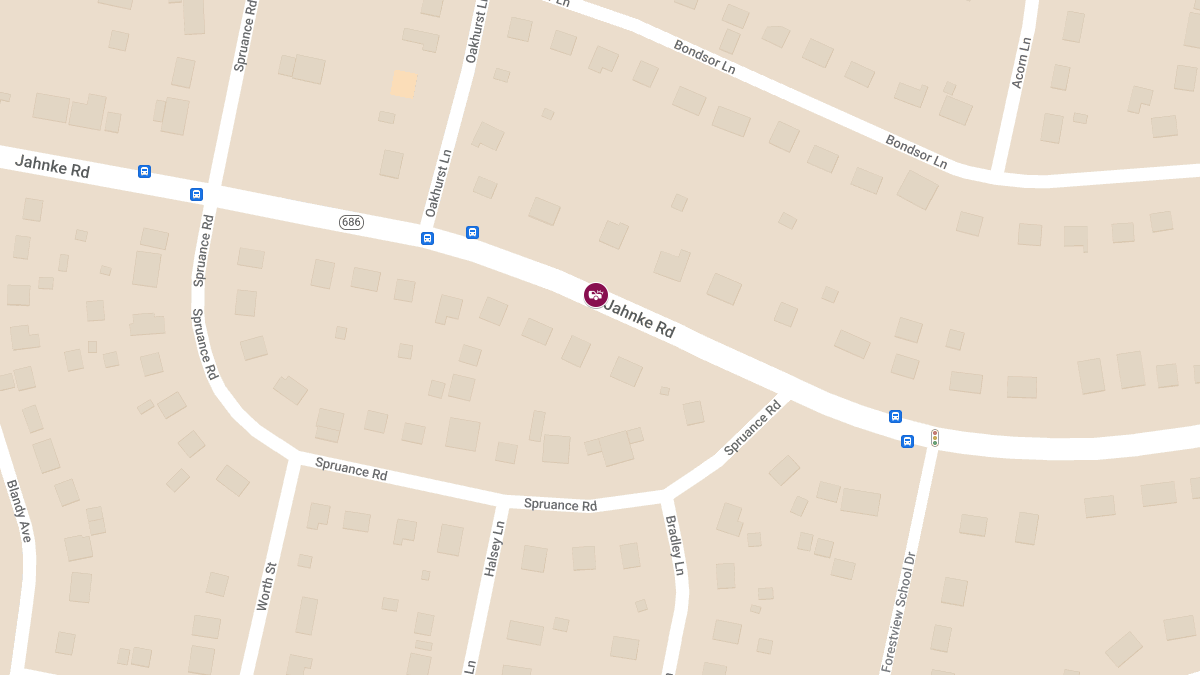 Vehicle Collision with Injuries on Jahnke Rd in Cedarhurst