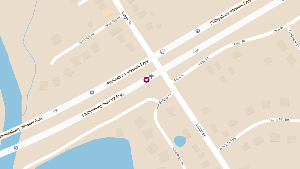 Vehicle Crash on I-78 WB Near Exit 17