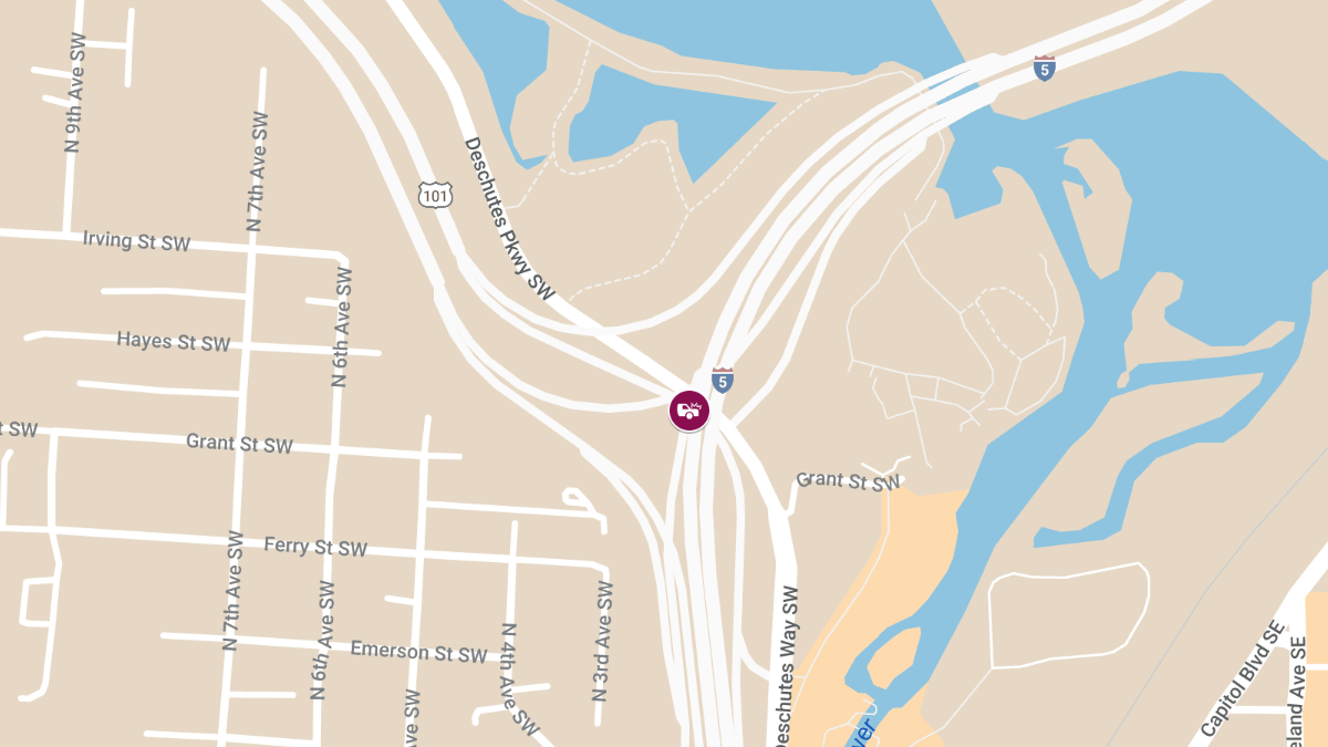Vehicle vs Median Collision with Injuries on US 101 SB to I-5 NB Interchange