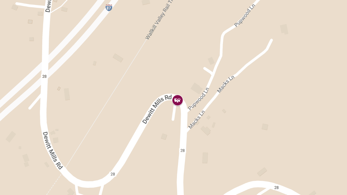 Accident With Injuries at 585 Dewitt Mills Rd