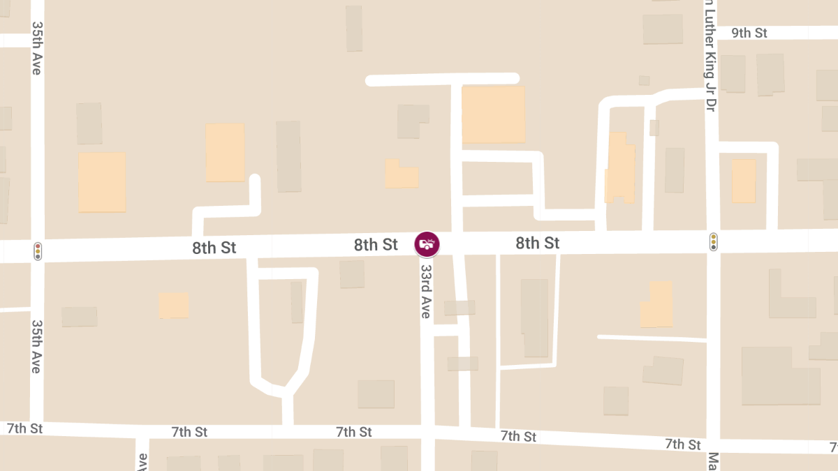 Accident With Injuries at 8th St and 33rd Ave