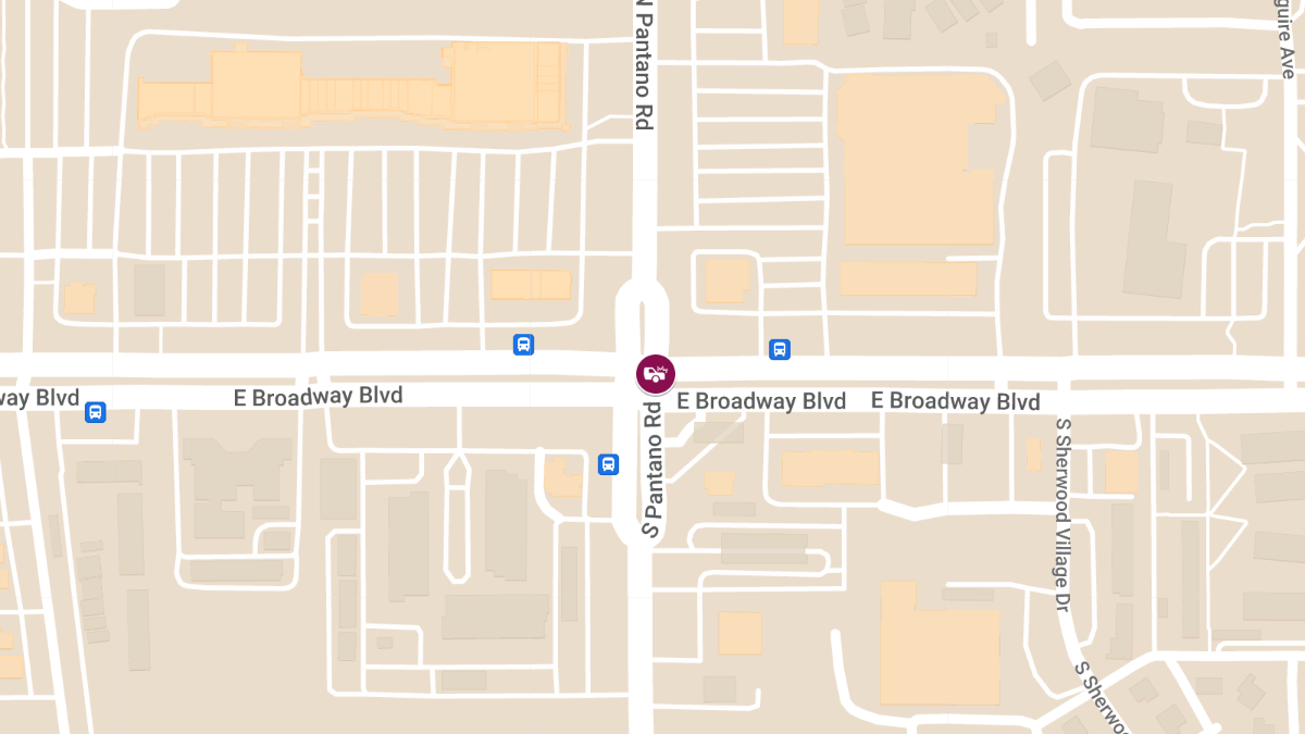 Accident With Injuries at E Broadway Blvd & N Pantano Rd