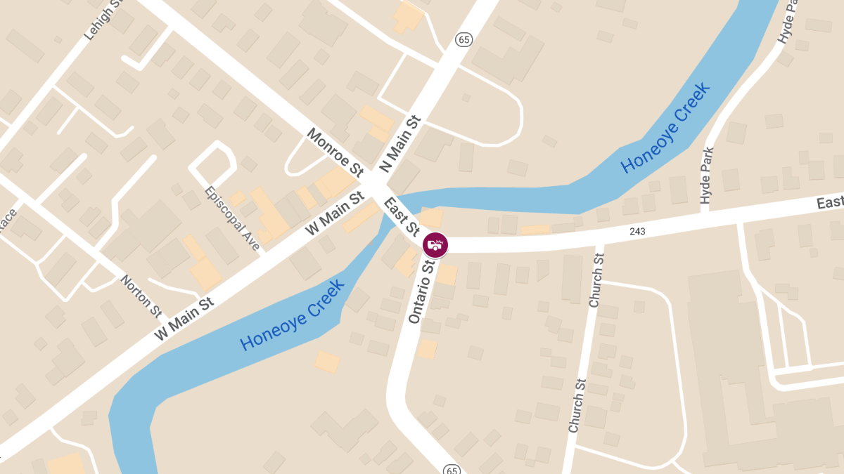 Accident With Injuries at East St & Ontario St