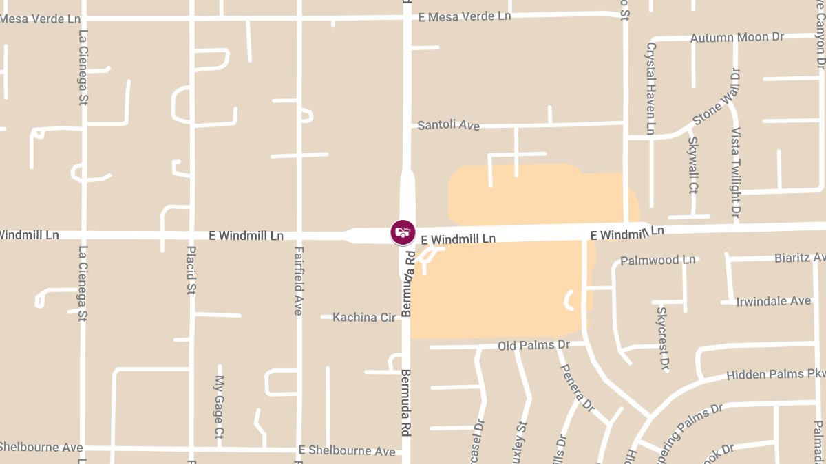 Accident at E Windmill Ln & Bermuda Rd Leads to Injuries