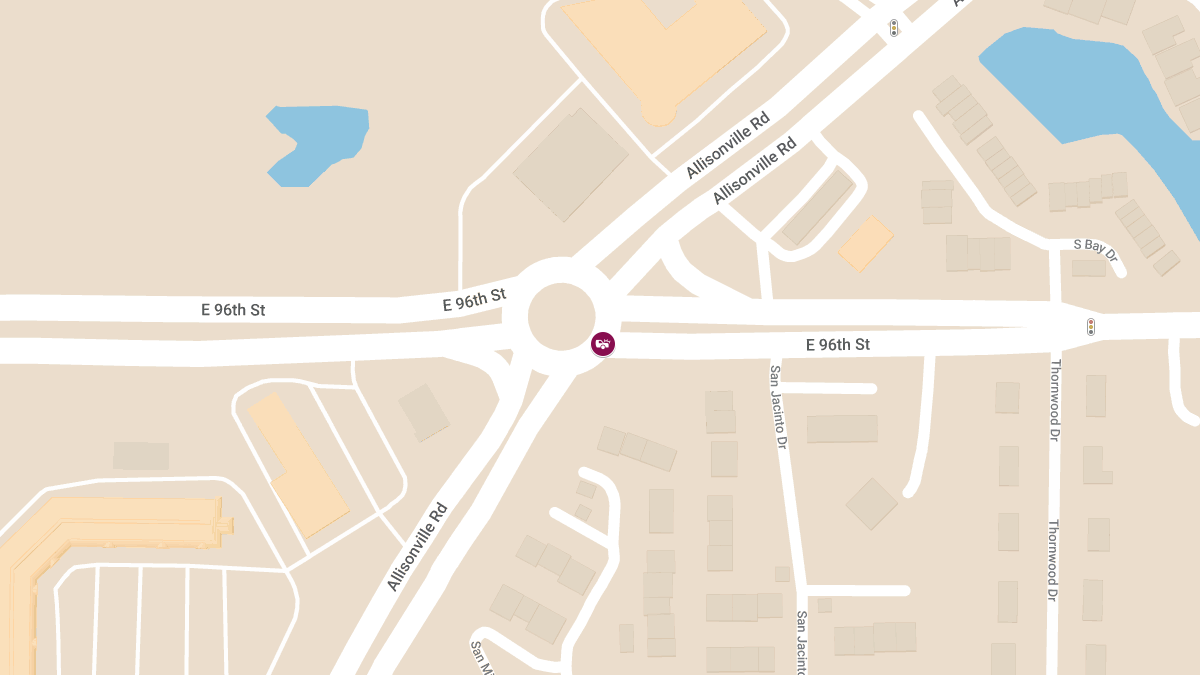 Accident with Entrapment at E 96th St & Allisonville Rd