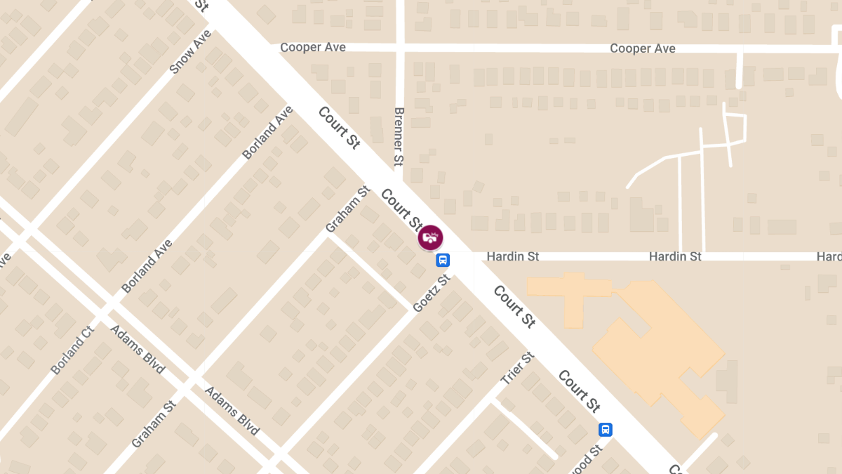 Accident with Injuries Reported in 2400 Block of Court St
