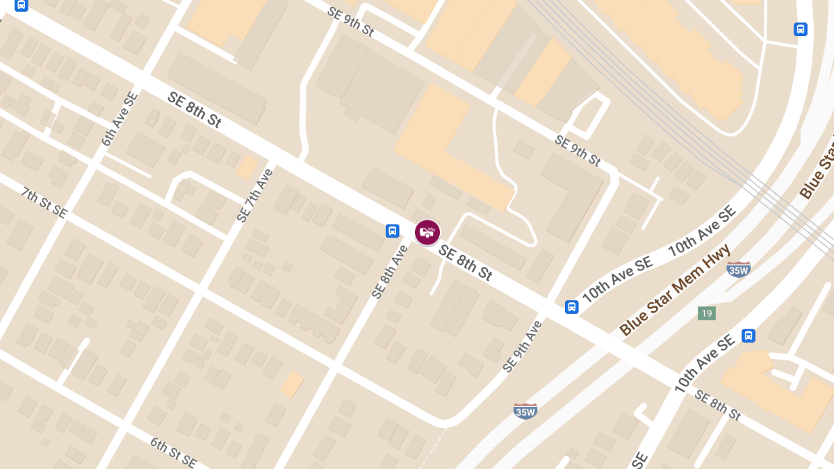 Accident with Injuries at 8th St SE and 8th Ave SE