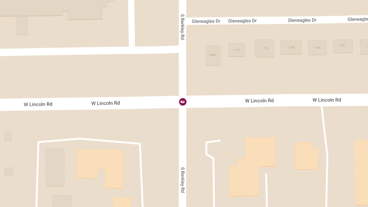 Accident with Injuries at Lincoln Rd & Berkley Rd