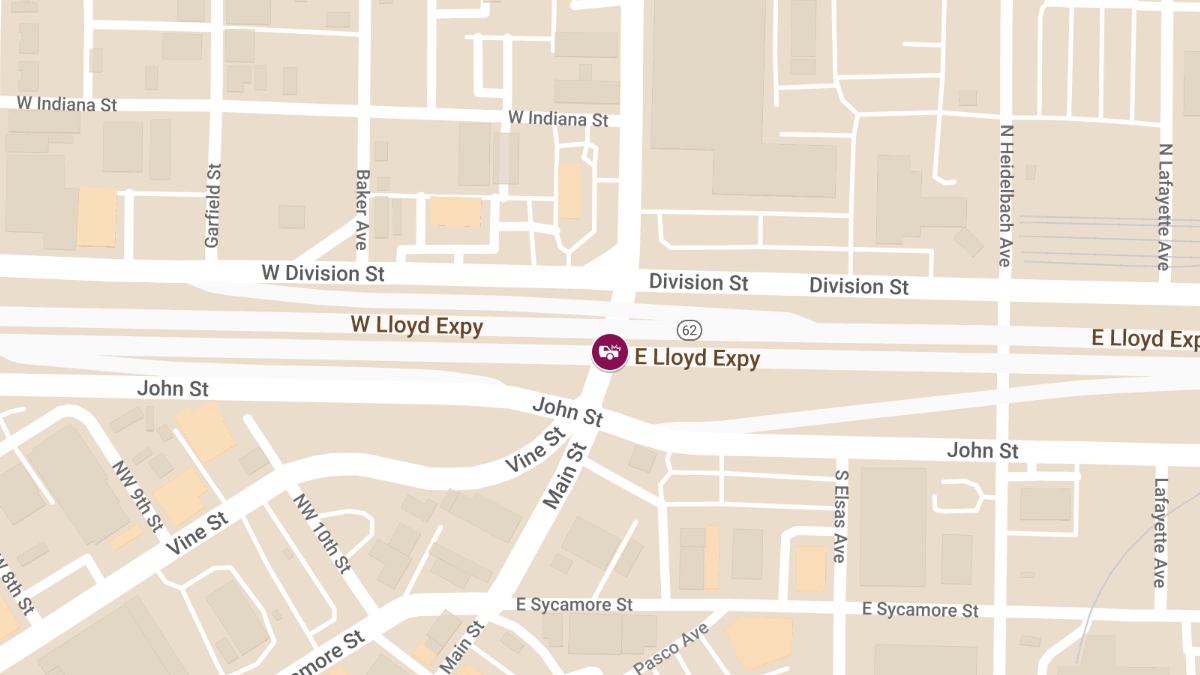 Accident with Injuries at Main St & Lloyd Expy