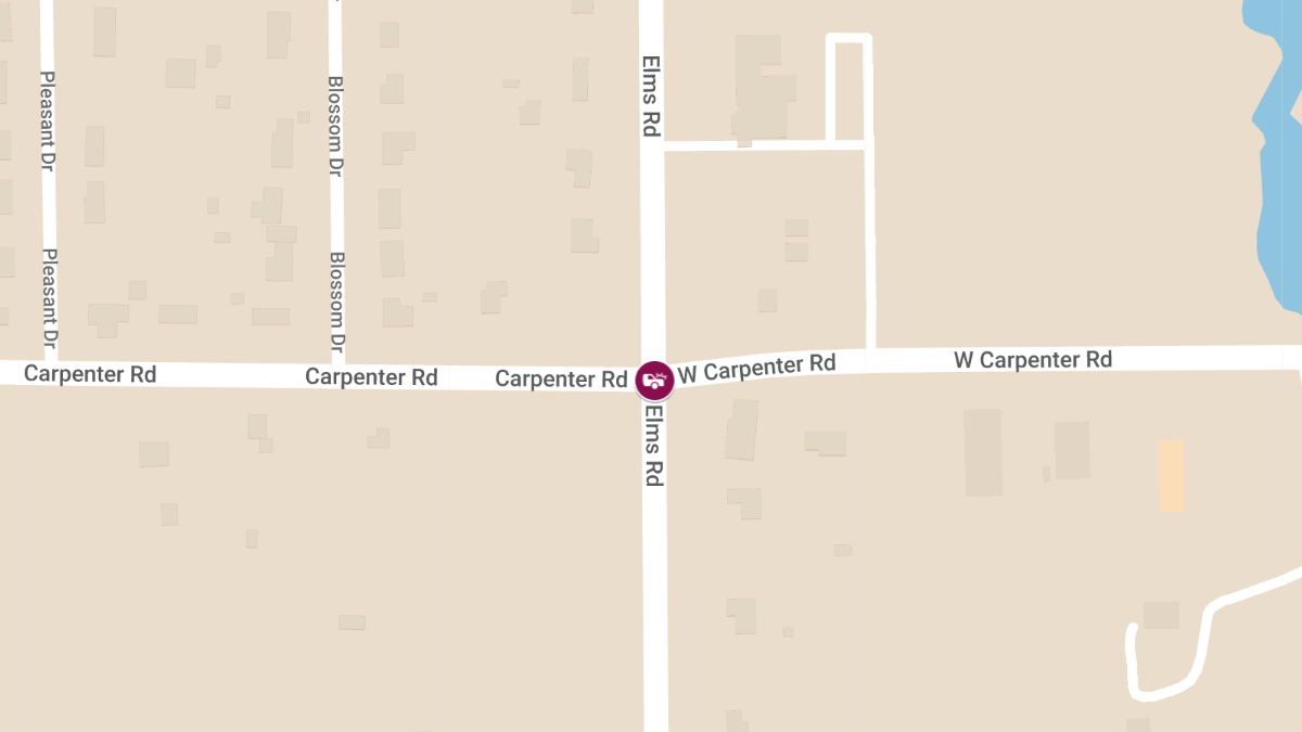 Accident with Injuries at N Elms Rd & Carpenter Rd