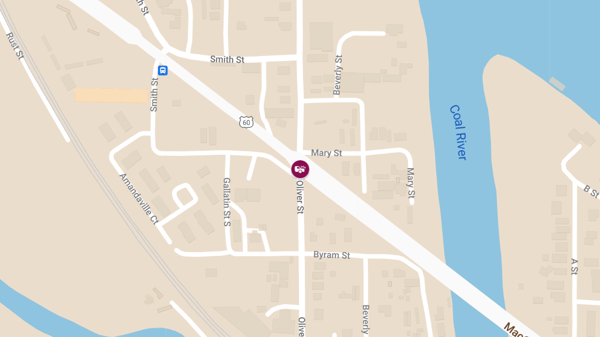 Accident with Injuries at Oliver St & MacCorkle Ave SW