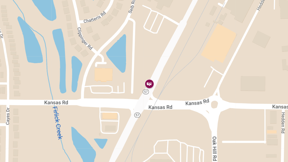 Accident with Injuries on Hwy 57 near Kansas Rd