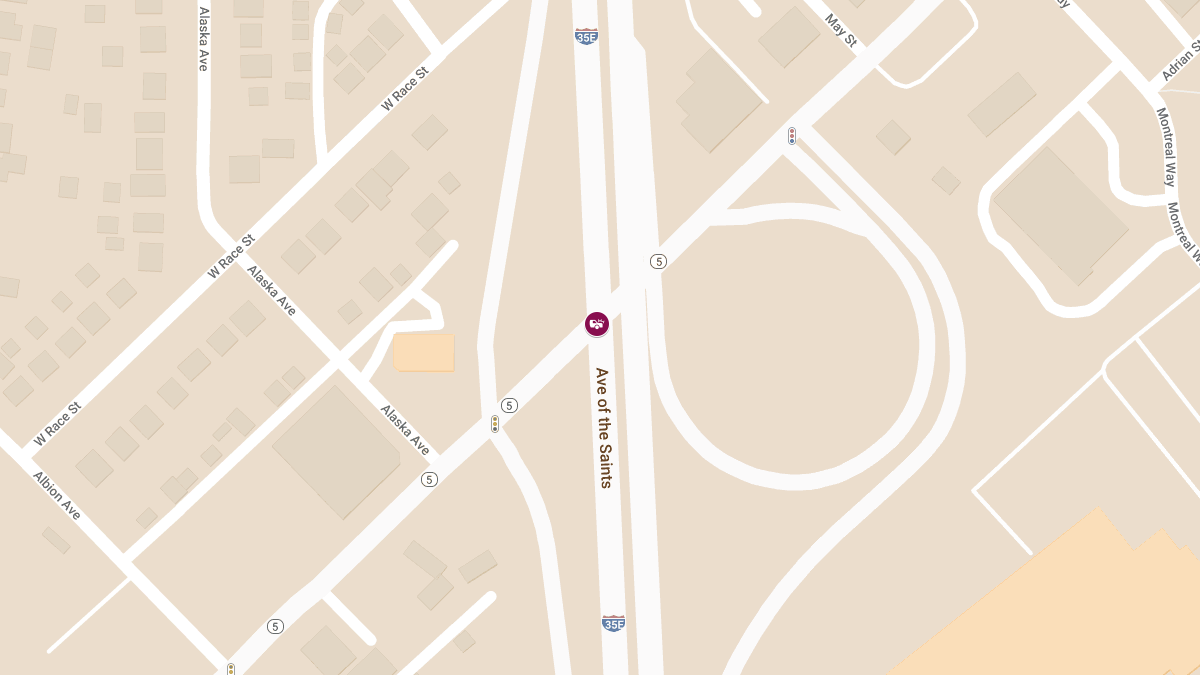 Accident with Injuries on I-35E S at 7th St W