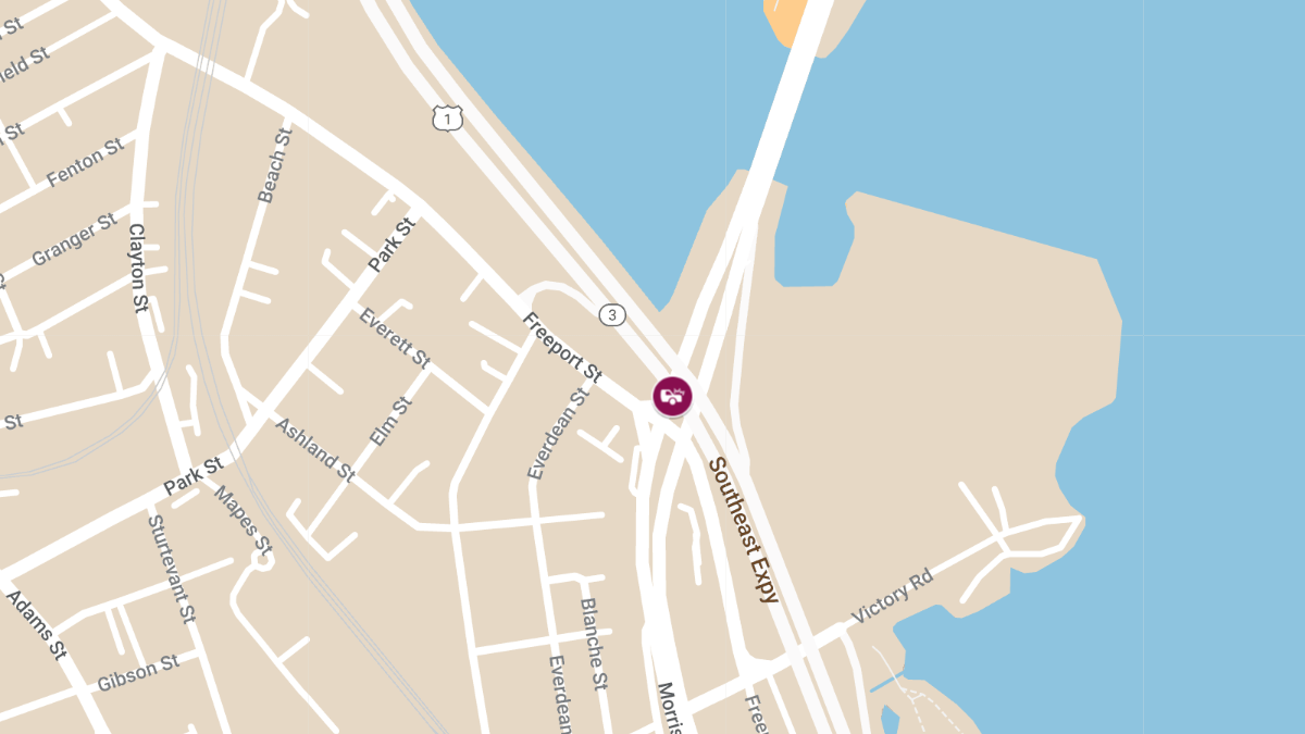 Accident with Injuries on I-93 South at MA-3 South