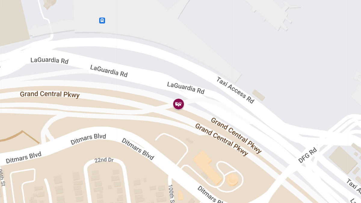 Auto Collision With Injuries at Grand Central Pkwy E & LaGuardia Rd