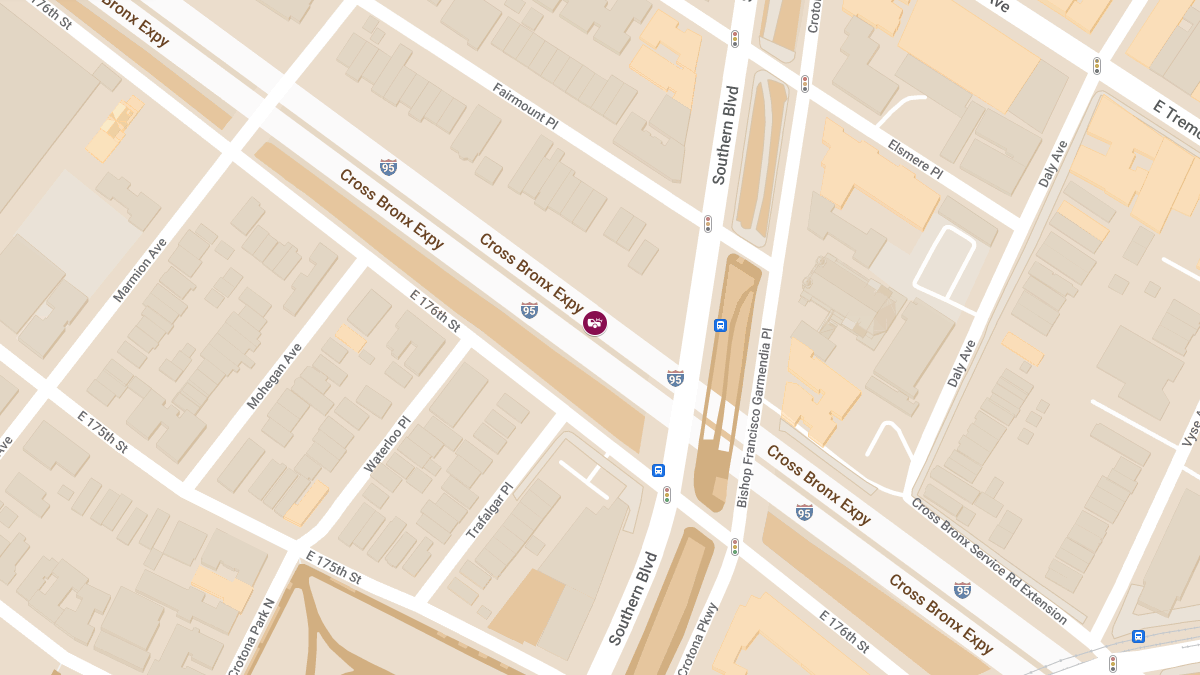 Auto Crash With Injuries on Cross Bronx Expy E at Exit 5A