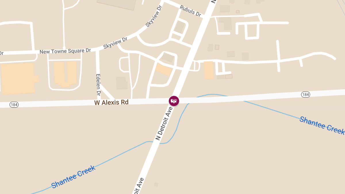 Chrysler and Nissan Involved in Injury Collision at E Alexis Rd and N Detroit Ave