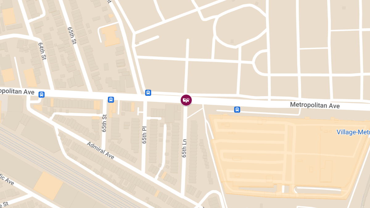 Collision With Injuries at 65th Ln & Metropolitan Ave