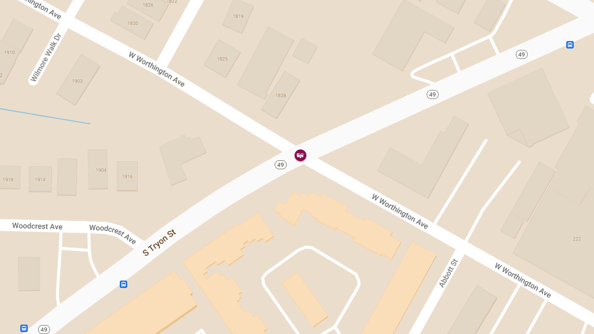 Collision at S Tryon St & W Worthington Ave Causes Injuries