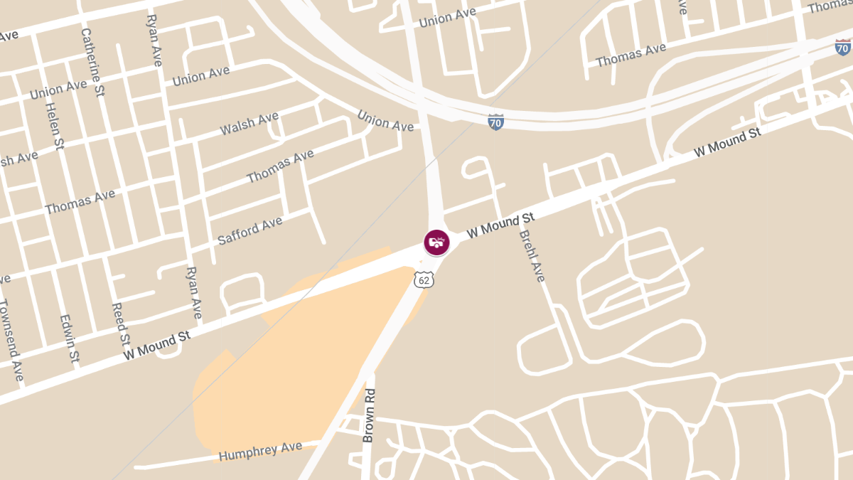 Collision with Injuries at Harrisburg Pike & W Mound St