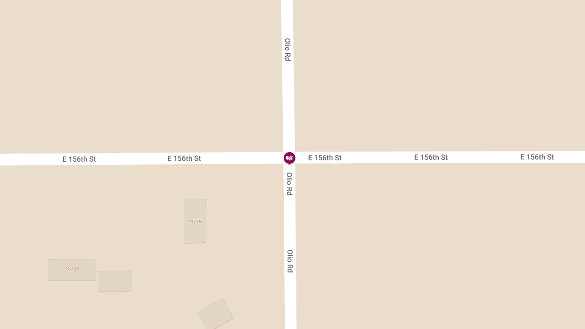 Collision with Injuries at Olio Rd & E 156th St