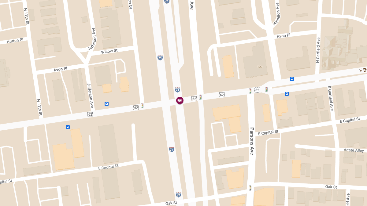 Crash With Injuries at I-71 N & E Broad St