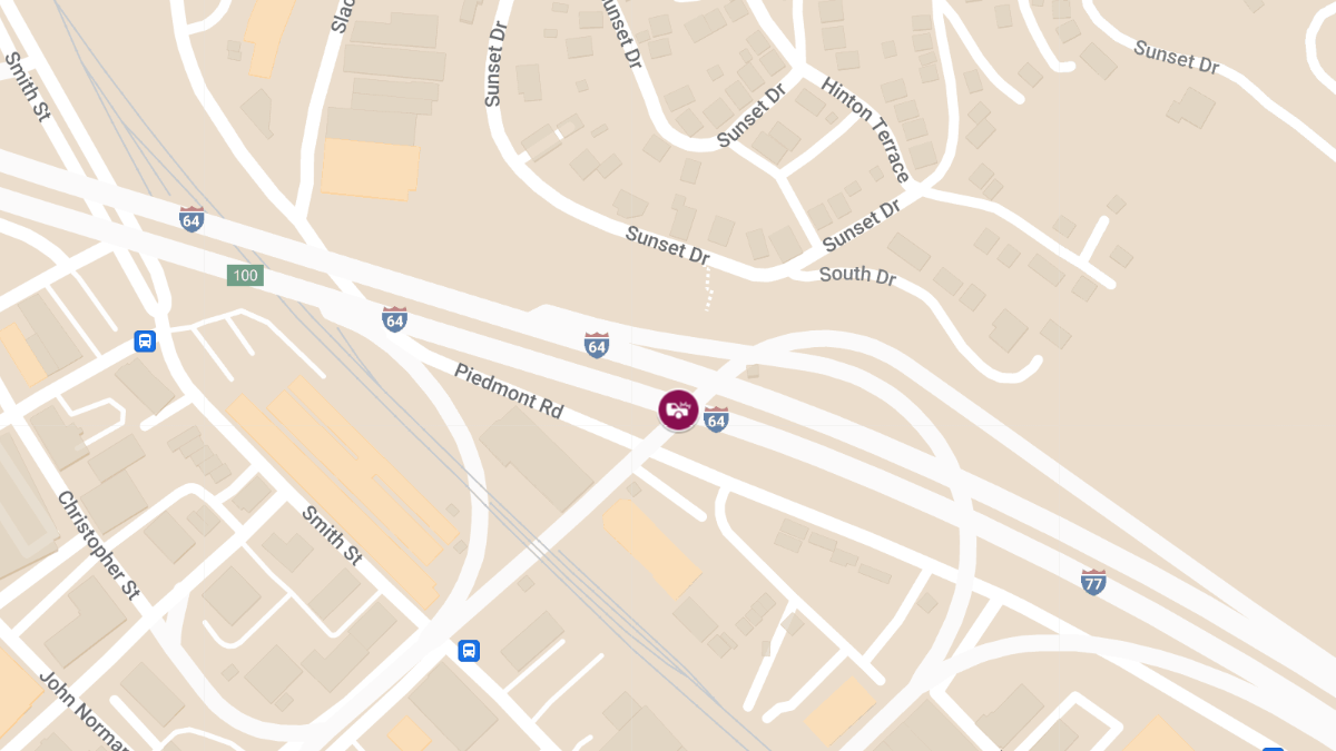 Crash With Injuries on I-77 S at Leon Sullivan Way Exit