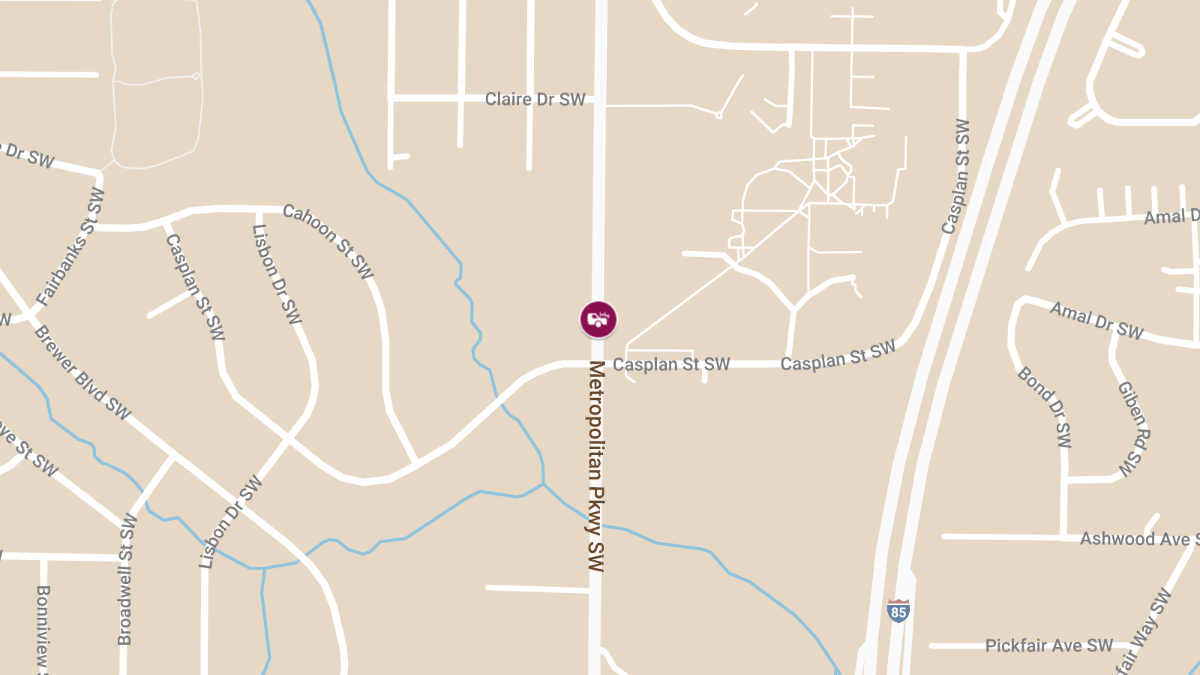 Crash at 1479 Metropolitan Pkwy SW Results in Injuries