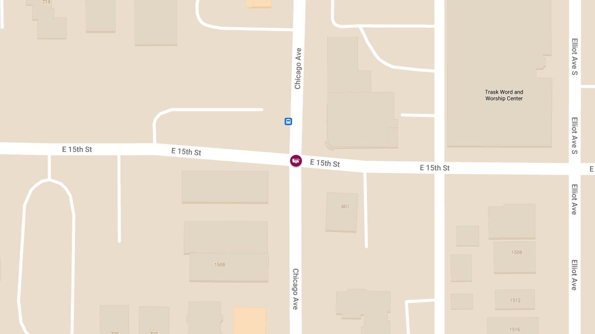 Crash at E 15th St & Chicago Ave Results in Injuries