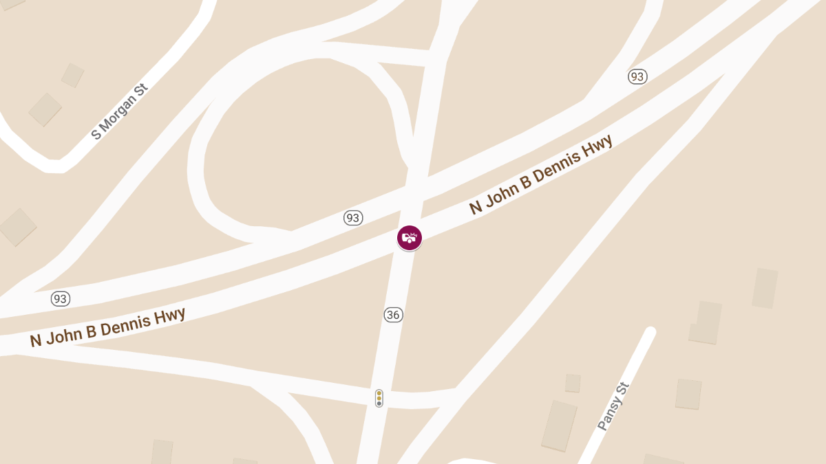 Crash at N John B Dennis Hwy & Fort Henry Dr Causes Injuries