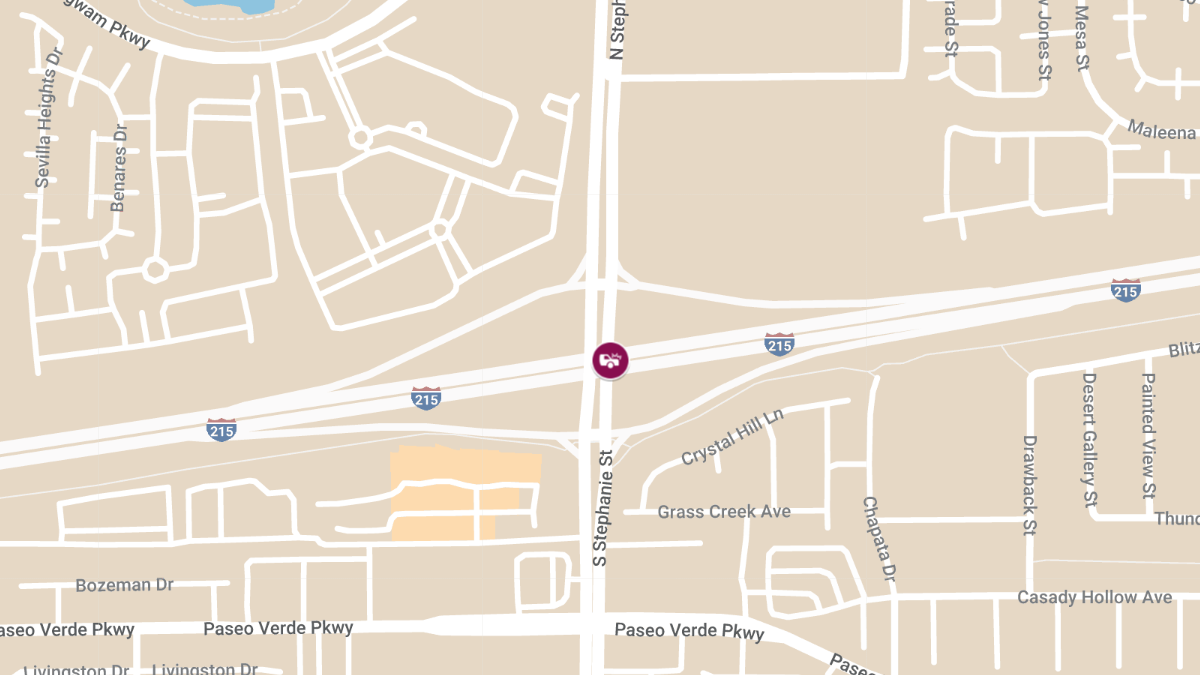 Crash on I-215 E at Stephanie St Results in Injuries