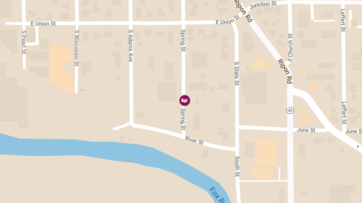 Crash on WIS 49 at Spring StΒ