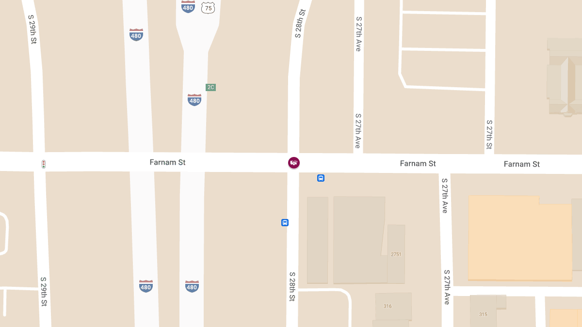 Crash with Injuries at 28th St & Farnam St