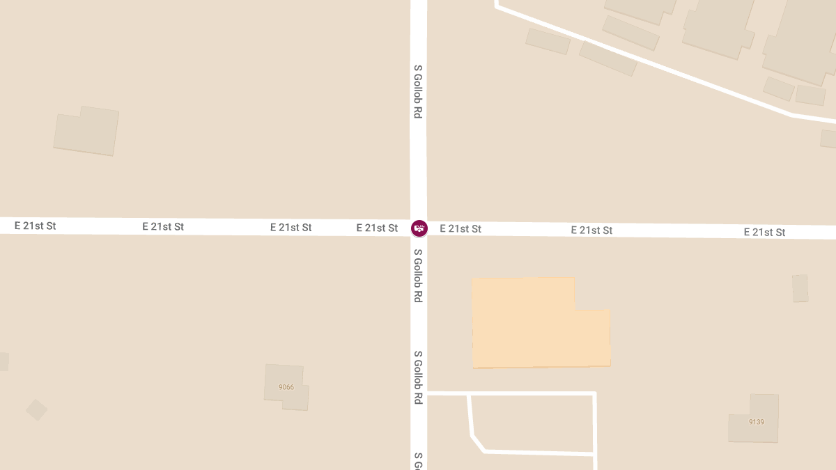 Crash with Injuries at E 21st St & S Gollub Rd