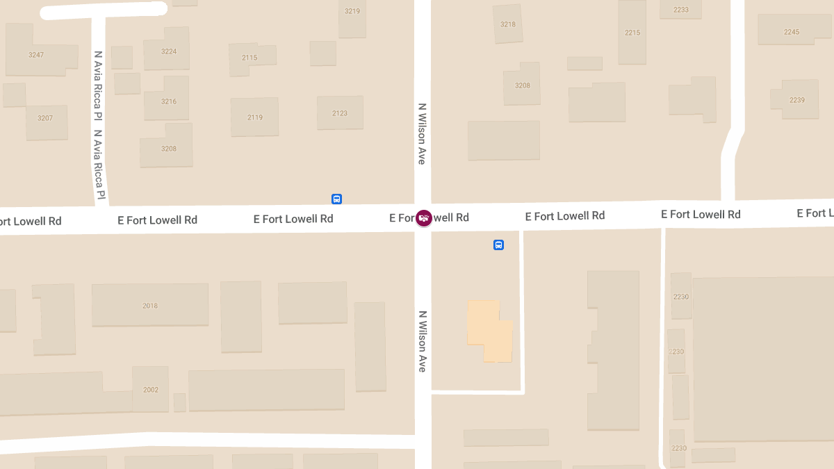 Crash with Injuries at Ft Lowell Rd & N Wilson Ave